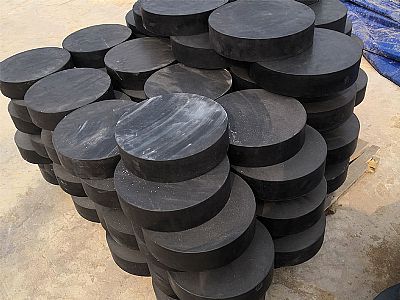 正定县板式橡胶支座由若干层橡胶片与薄钢板经加压硫化